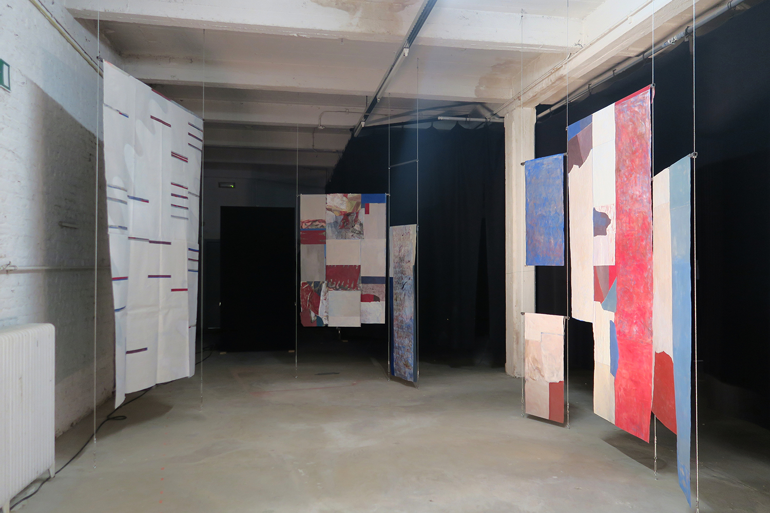 Natalia Blanch, installation Le lieu qui te revêt